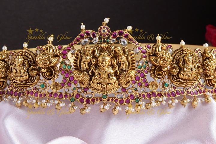 Beautiful Lakshmi Gold alike Hipbelt with kemp and white stones