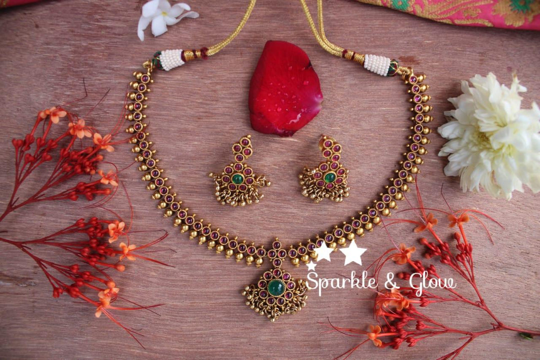 Gold alike kemp adigai with gold drops- White - Sparkle and Glow