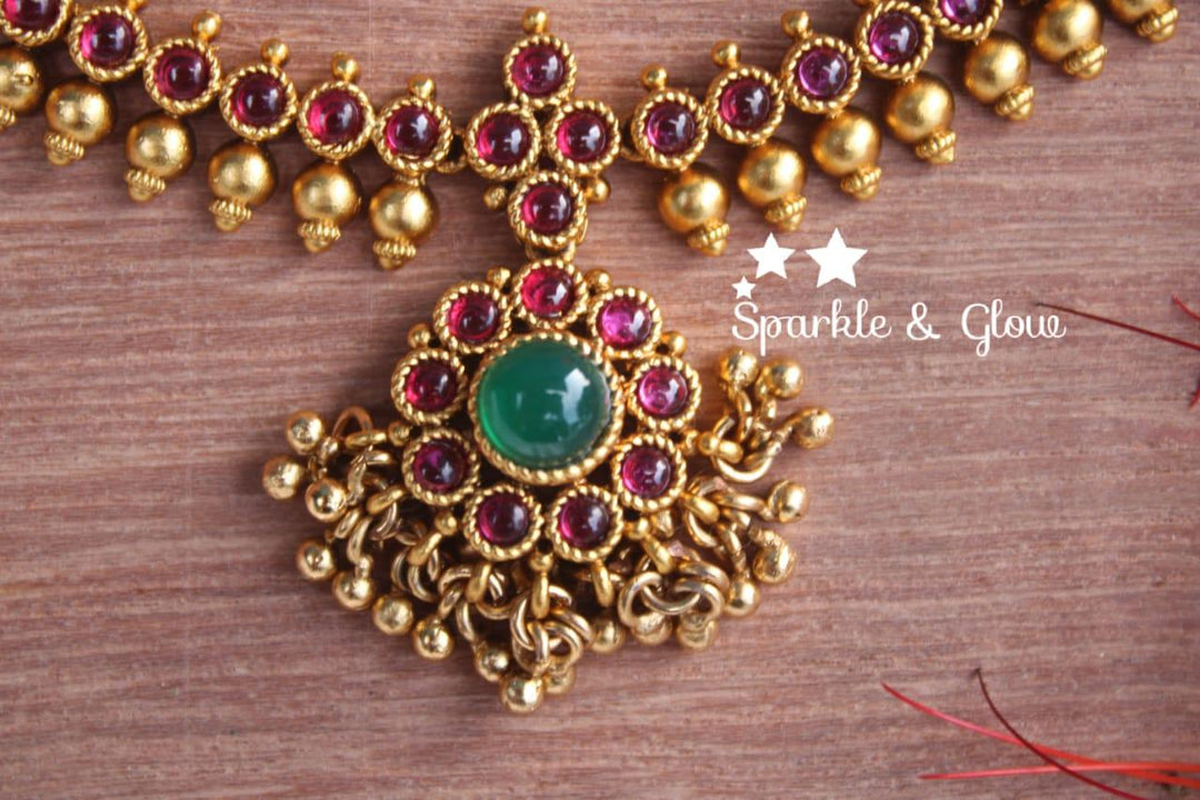 Gold alike kemp adigai with gold drops- White - Sparkle and Glow