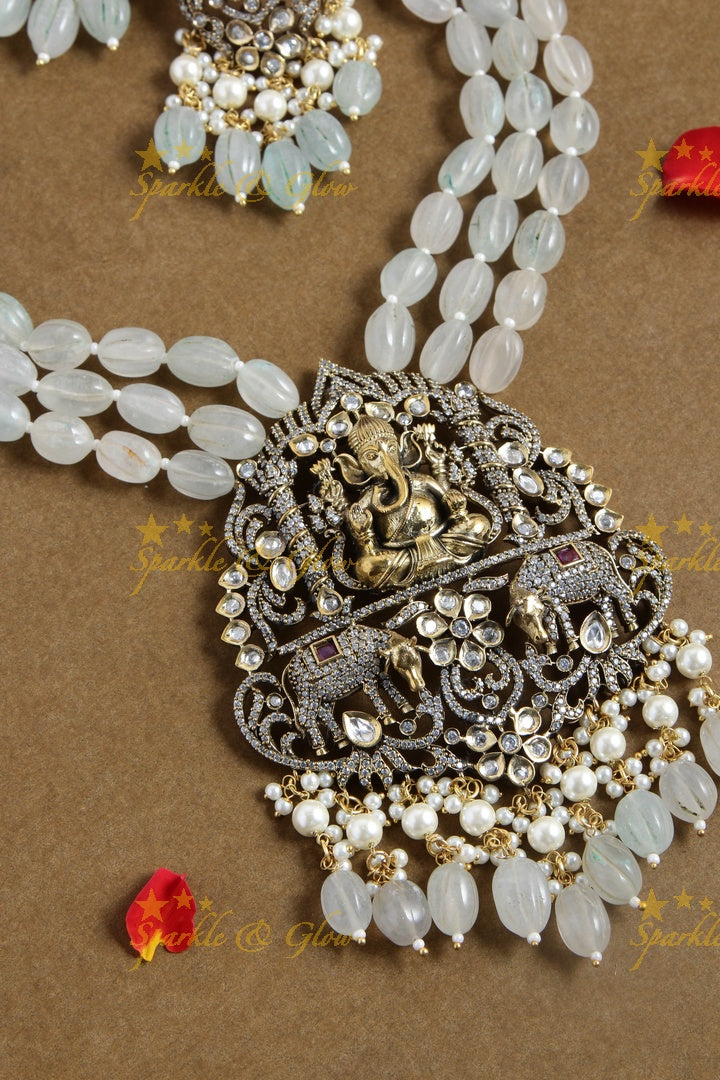 Gray beads Ganesha pendent Victorian AD Haram