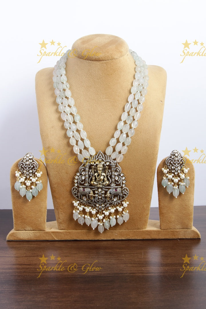 Gray beads Ganesha pendent Victorian AD Haram