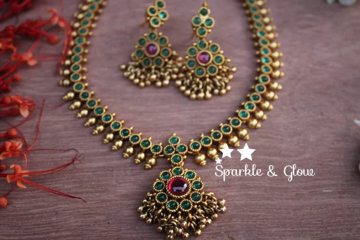 Gold alike kemp adigai with gold drops- White - Sparkle and Glow