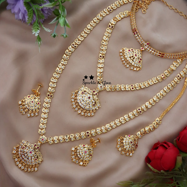 👰 Your Bridal Look Deserves This Golden Glow!
Wedding Season Sale Get 15% discount on sitewide
Get Free Gift Above 10k
Get free Domestic shipping
above 2000/- and for international its discounted shipping

1.ID L-24024,S-24006,C-23997,E-24101
2.ID L-24171,S-24029,C-24802,E- 30829
3.ID L-30940,S-32033,S-32038,C-23997,E-24101
4.ID L-30410,S-30386,C-23997
5.ID Set 30919,C-30875
6.ID 30879

visit website to place your order, link in the bio
www.sparkleandglow.co.in
Note: We don't take orders from any other Ins