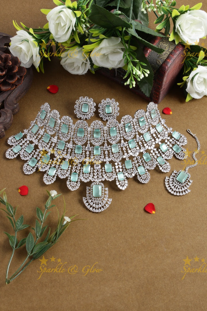 SIlver Tone Kiara Choker - White