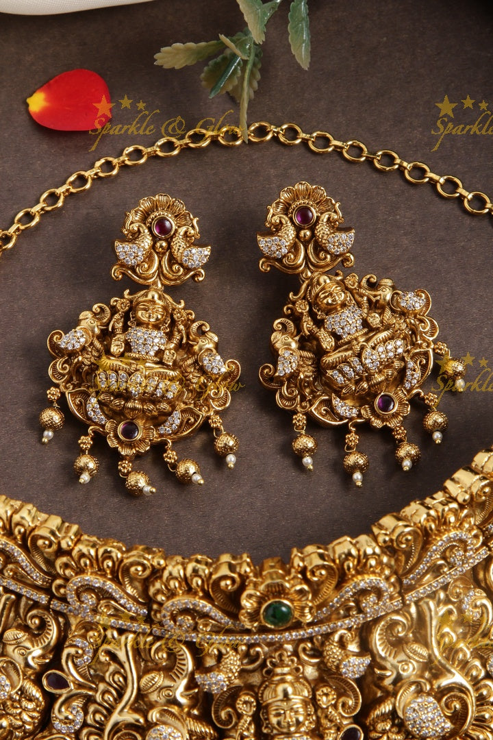 Beautiful gold alike ad stones Lakshmi choker