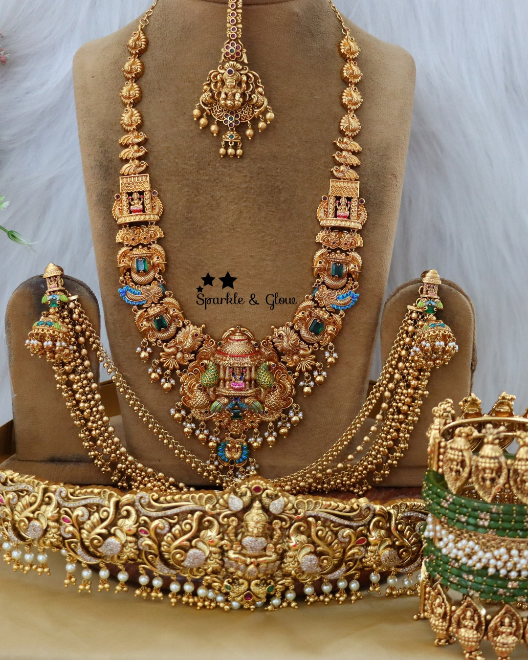 “Temple jewellery that turns every bride into royalty! 👑✨”
Wedding Season Sale Get 15% discount on sitewide
Get Free Gift Above 10k
Get free Domestic shipping
above 2000/- and for international its discounted shipping

1.ID L-29031,EC-3657,M-15996,H-5963
2.ID L-27688,EC-3657,M-25124,H-7695
3.ID L-27678,EC-31714,M-12054,H-15487
4.ID L-27646,E-11245,EC-16518,M-29078,H-5963
5.ID L-29033,EC-27925,M-7204,H-5963
6.ID L-27649,EC-9522,M-12054,H-15487

visit website to place your order, link in the bio
www.sparklea