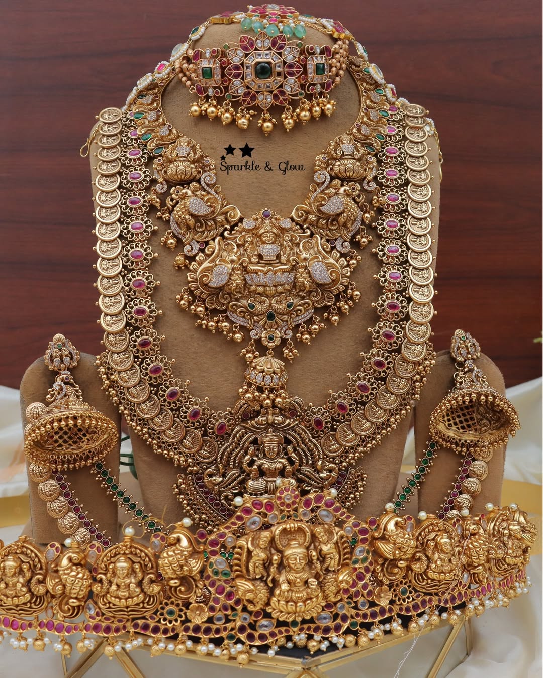Majestic Lakshmi Coin Bridal Jewelry Set Online