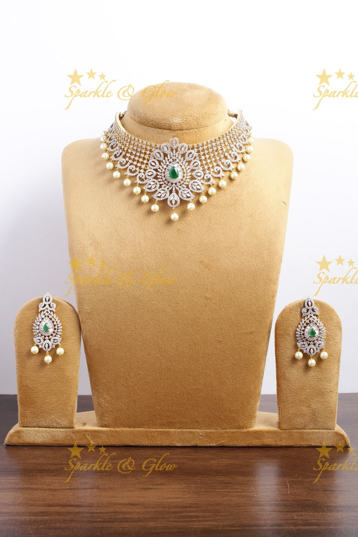 Stunning AD GJ choker - Green