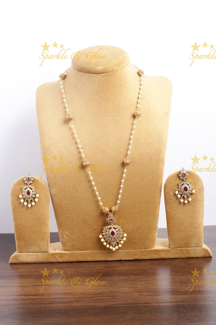 Statement Pearl cz floral pendent chain set
