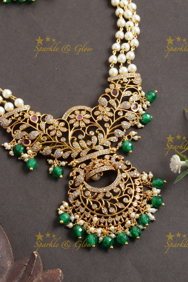 Statement  non idol pendent pearl chain set with green beads