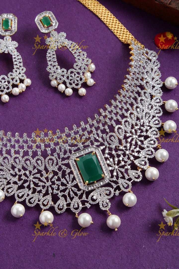 Stunning AD GJ emerald choker