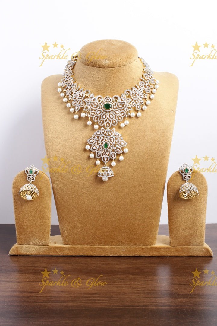 Beautiful GJ polish peacock necklace - Pink - Sparkle and Glow - Green - Back Thread