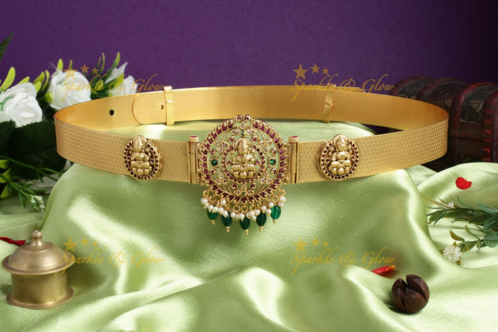 Gold alike Lakshmi pendent plain hipbelt with green beads
