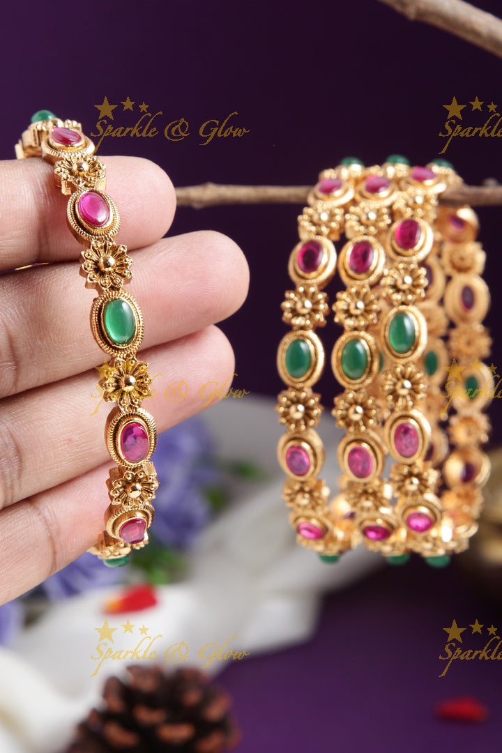 Gold alike beautiful kemp floral bangles