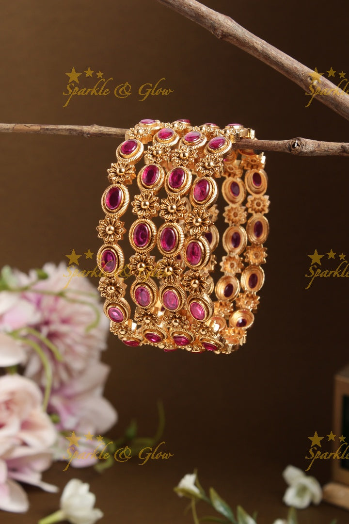 Gold alike beautiful kemp floral bangles