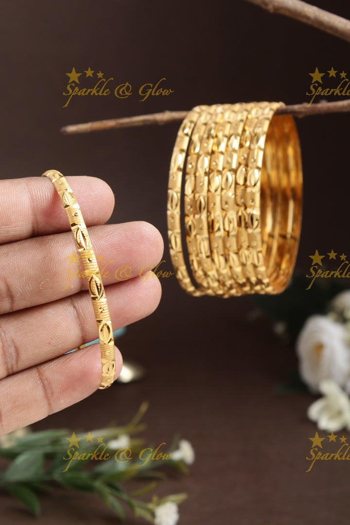 Gold alike Daily wear set of eight Bangles  - 2.8