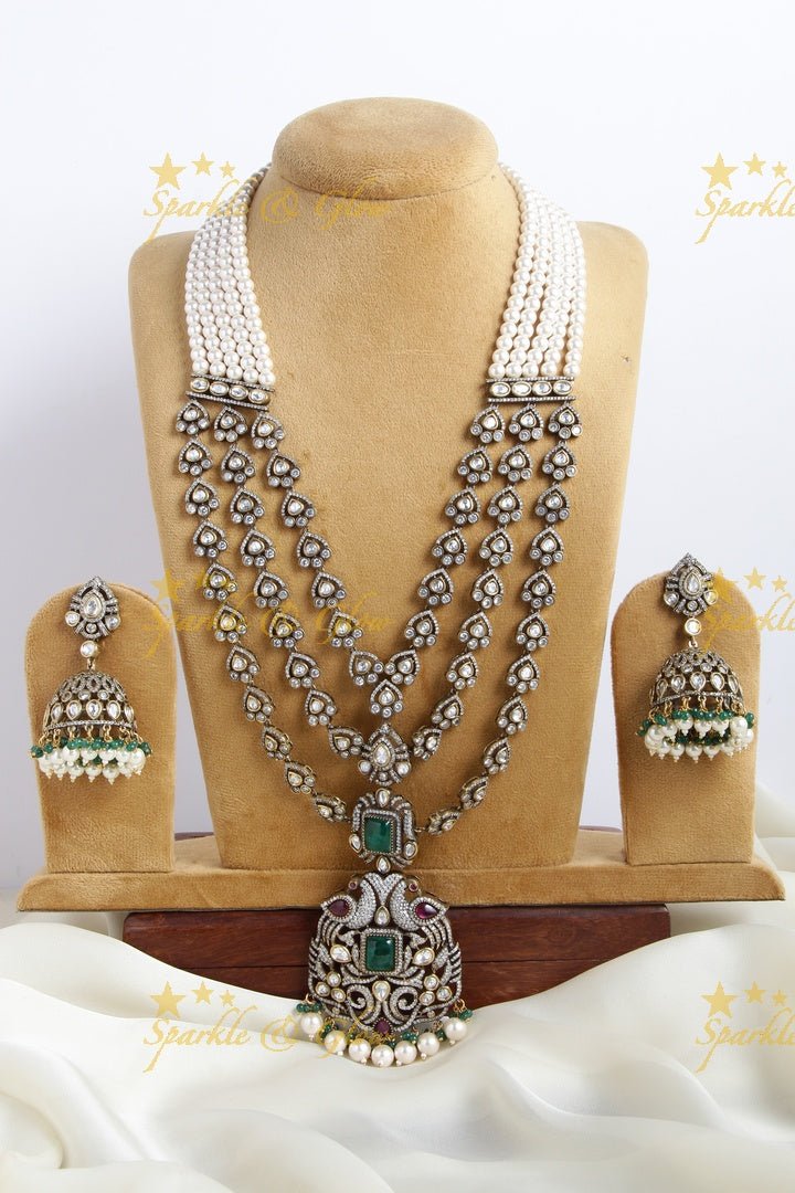 Beautiful long beads peacock carved victorian peacock pendent necklace - Sparkle and Glow - Green - Back Thread