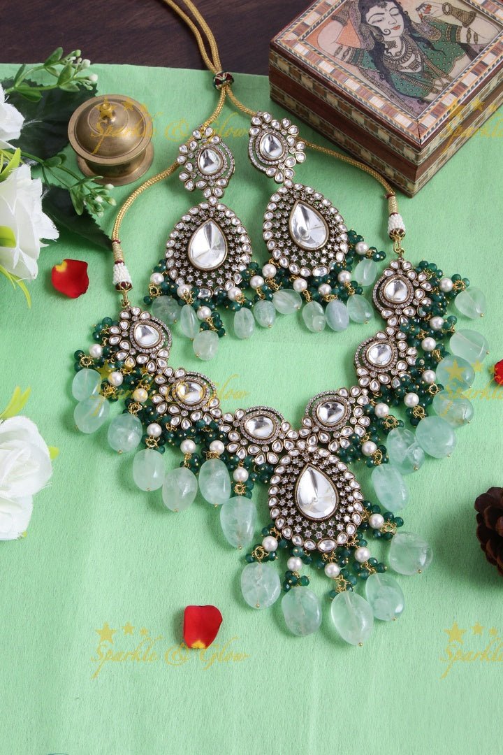 Statement victorian AD bridal necklace with mint green beads - Sparkle and Glow - Light Pink - Back Thread