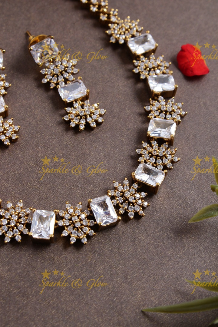 Budgetted Premium matte floral ad necklace - White