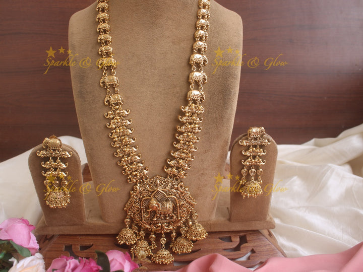 Statement antique Elephant carved Haram