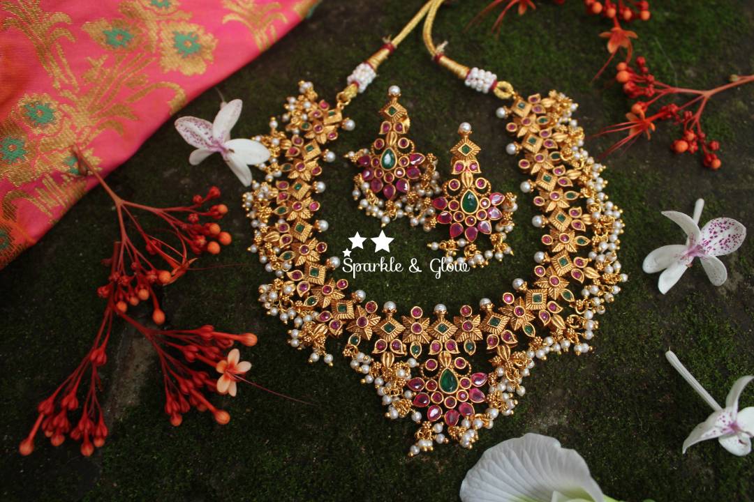 Matte gold polished gutta pusalu necklace