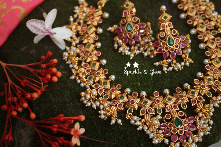 Matte gold polished gutta pusalu necklace