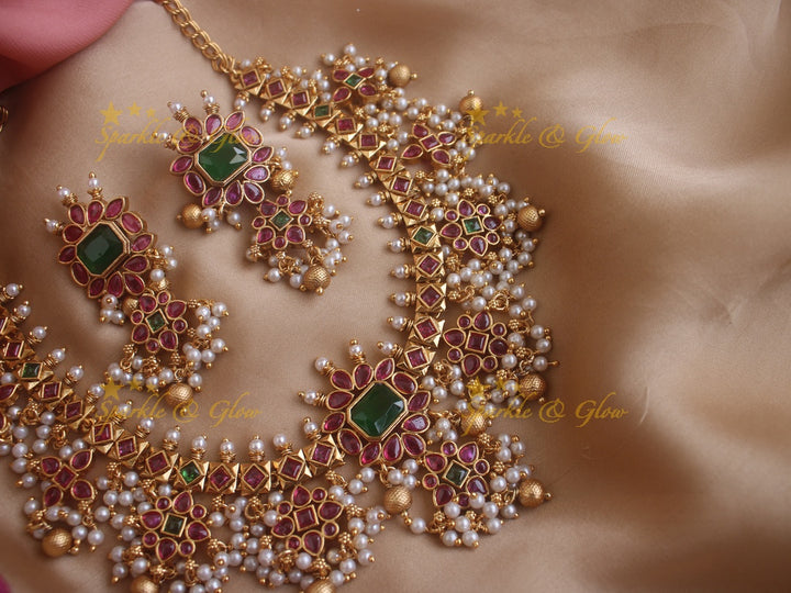 Beautiful Gutta pusulu short necklace with ruby emerald pearls and gold beads