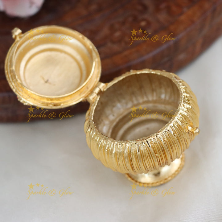 Exquisite Gold Kumkum Box for Special Celebrations