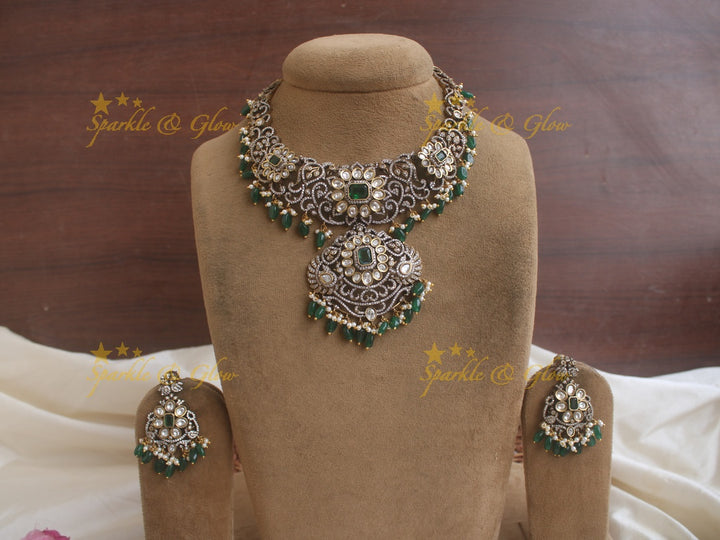 Statement floral leaf design Victorian AD necklace with green stones and green beads