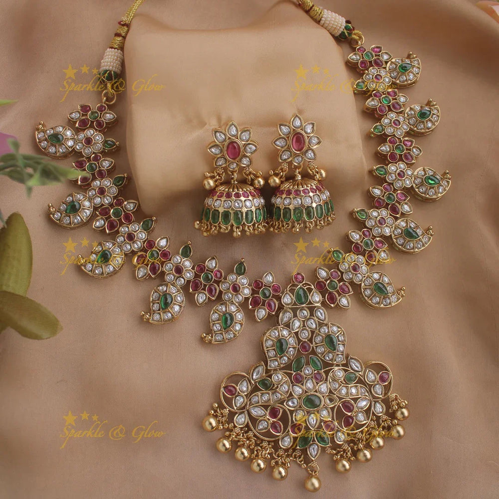 Beautiful floral Mango kemp short necklace with green beads and kemp stones - Sparkle and Glow