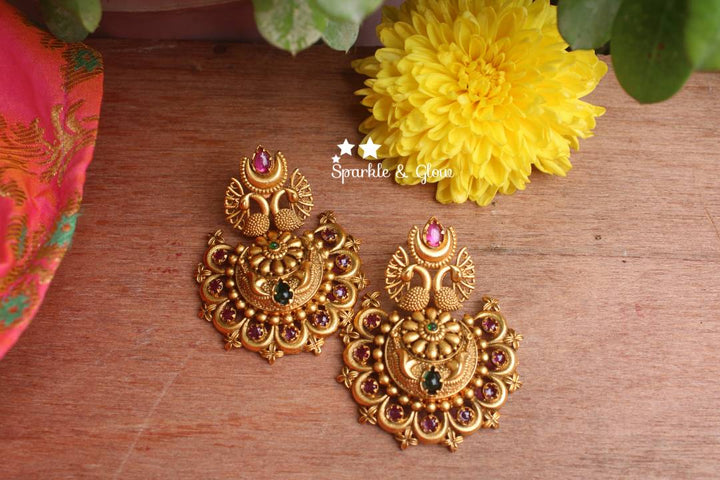 Premium quality gold alike polished peacock balis