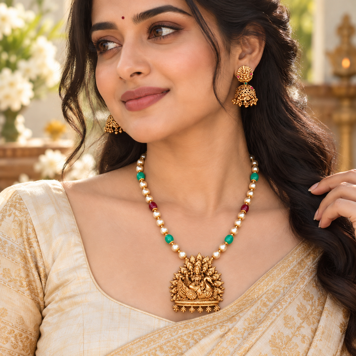 Exquisite Lakshmi Gold Necklace for Weddings