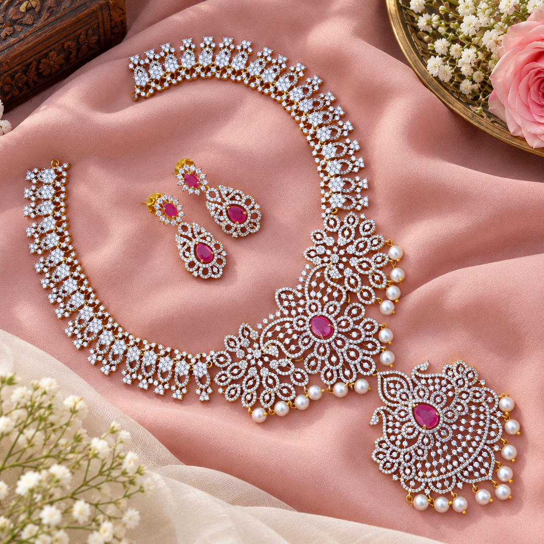 Exquisite Short American Diamond Necklace for Brides