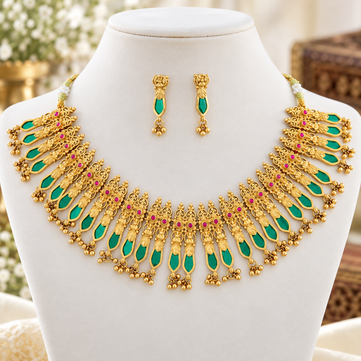 Exquisite Kerala Gold-Plated Short Necklace