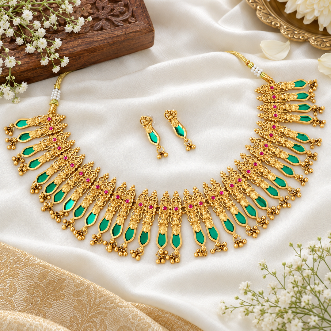 Exquisite Kerala Gold-Plated Short Necklace