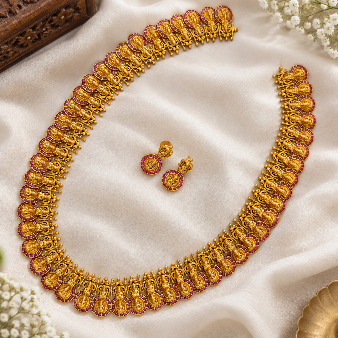 Stunning Necklace for Celebrations