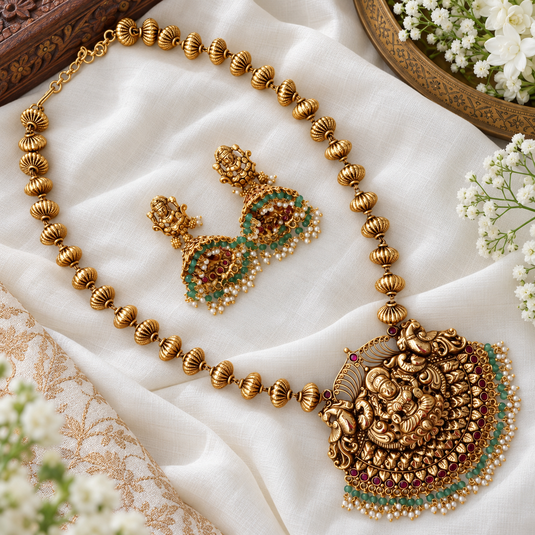 Elegant Temple Necklace Set for Wedding Glamour