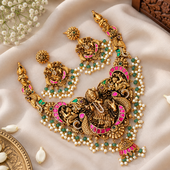 Exquisite Gold Temple Necklace Set for Celebrations