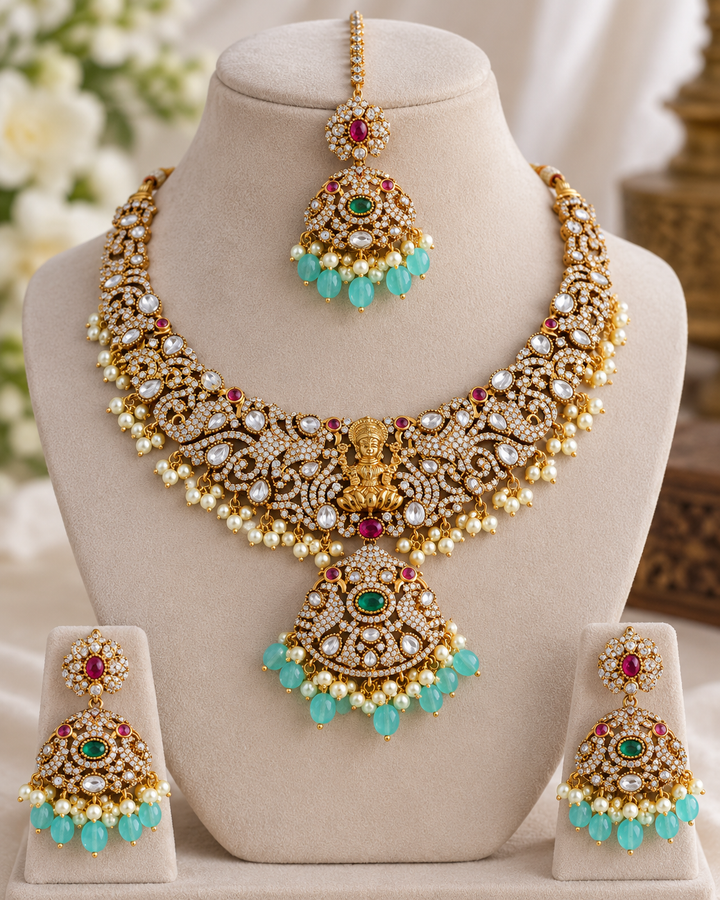 Victorian AD Necklace - Lakshmi & Mintgreen Beads