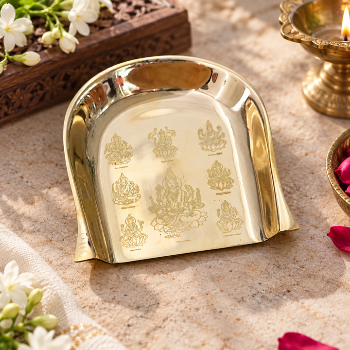 Elegant Gold Tone Plate for Festive Celebrations