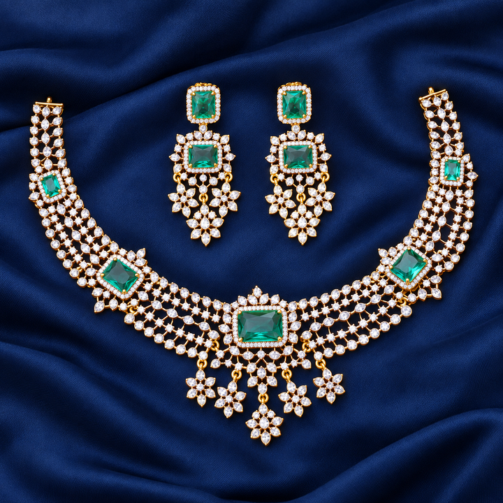 Exquisite Emerald Short Necklace Set with Gold Plating