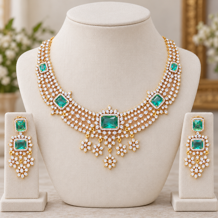 Exquisite Emerald Short Necklace Set with Gold Plating