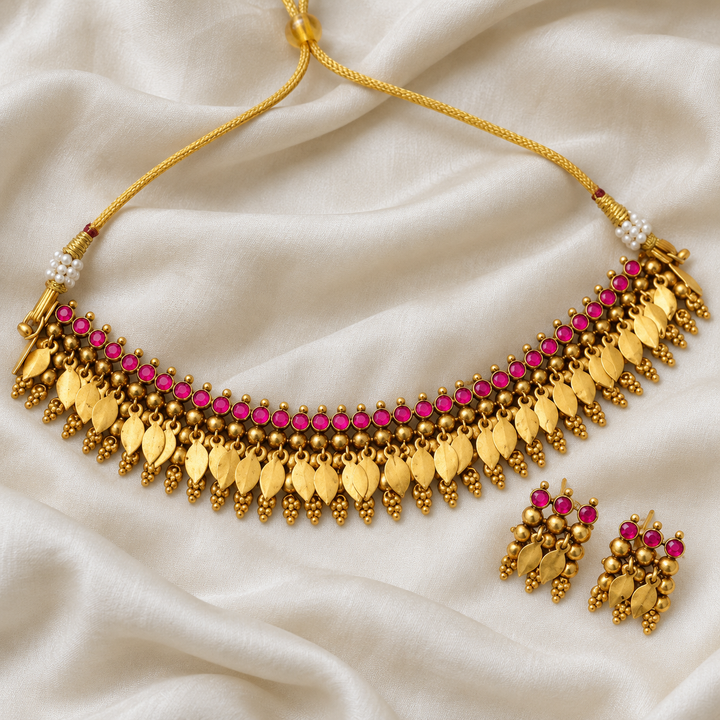 Exquisite Gold-Plated Choker Necklace for Weddings