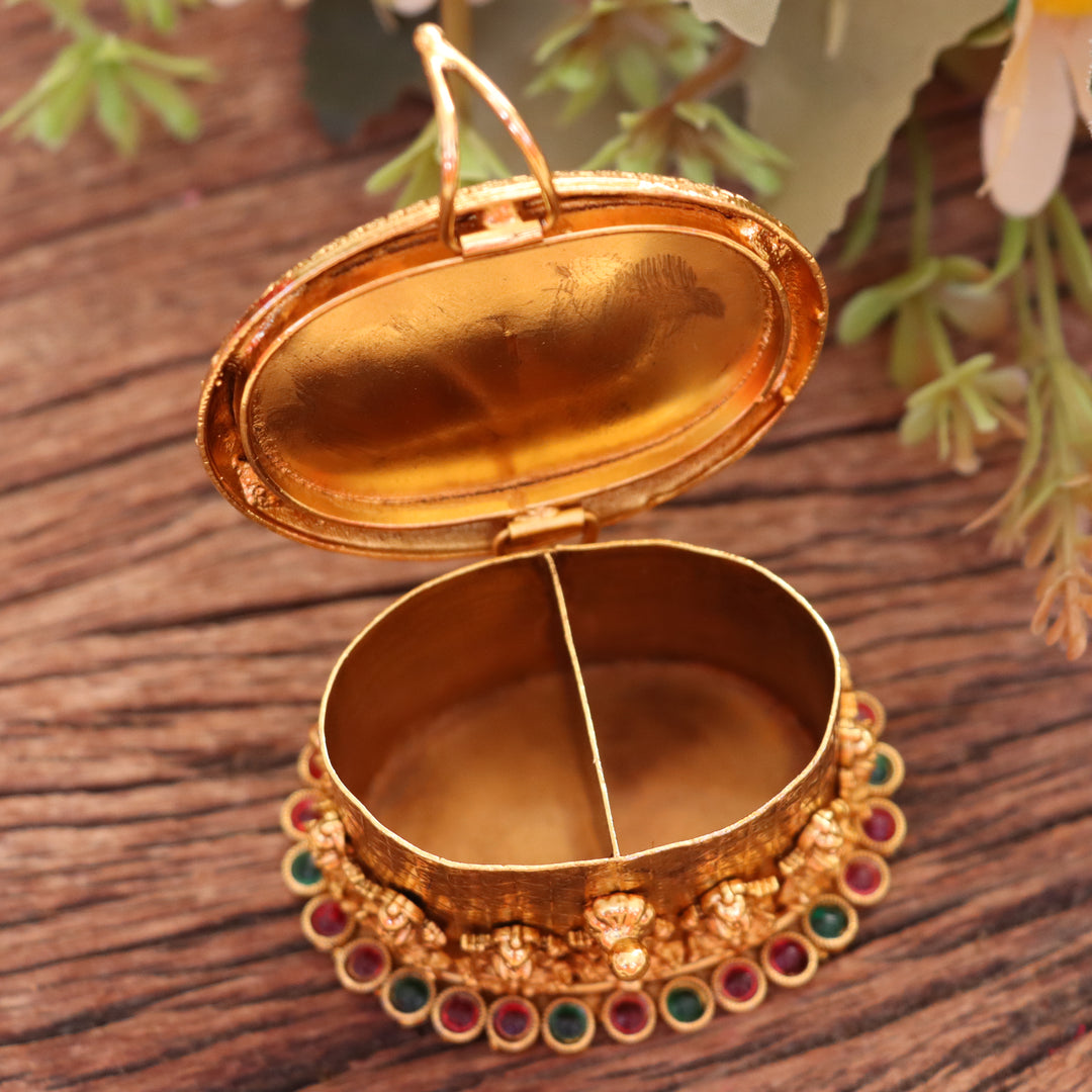 Golden Kumkum Box – Perfect Festive Accessory
