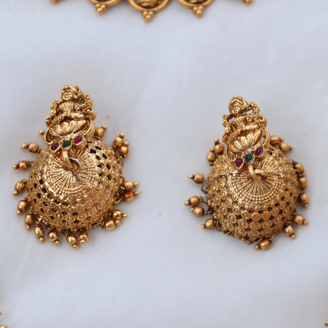 Exquisite Lakshmi Coin Necklace Set - Bridal Elegance