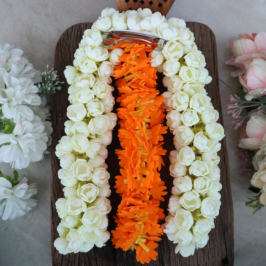 Traditional Gundu Malli & Kanakambara 3 Layer Floral Hair Clip