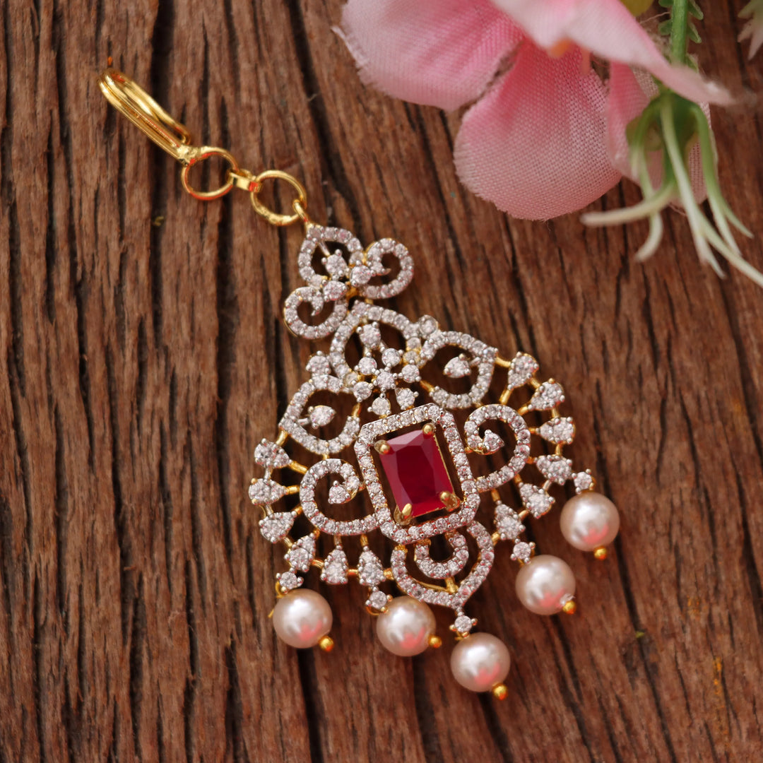 Exquisite Pearl and Floral Maang Tikka for Bridal Elegance