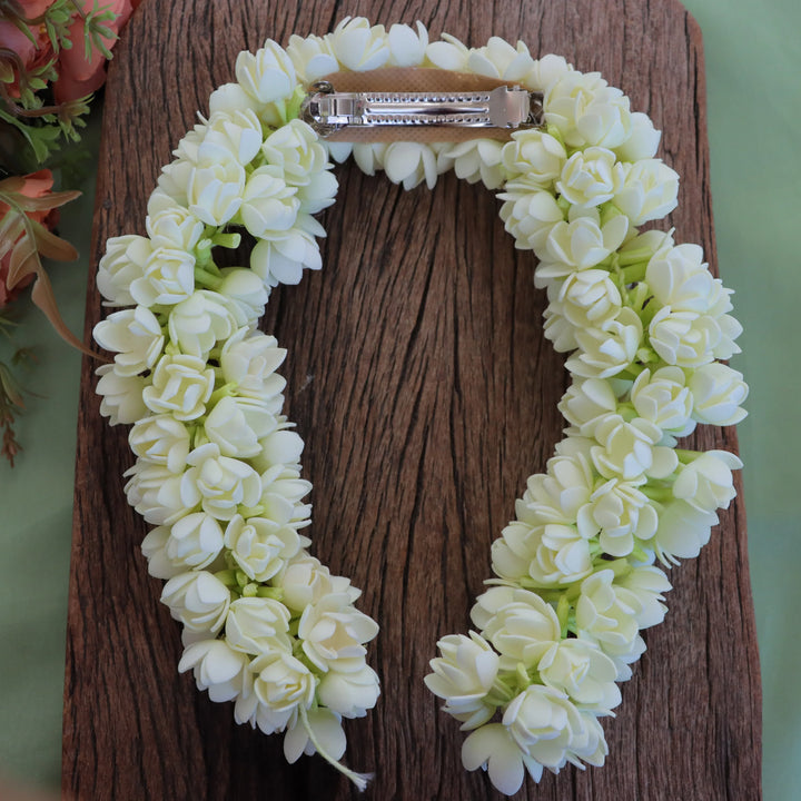 Elegant Jasmine Flower Hairclip for Festive Glam