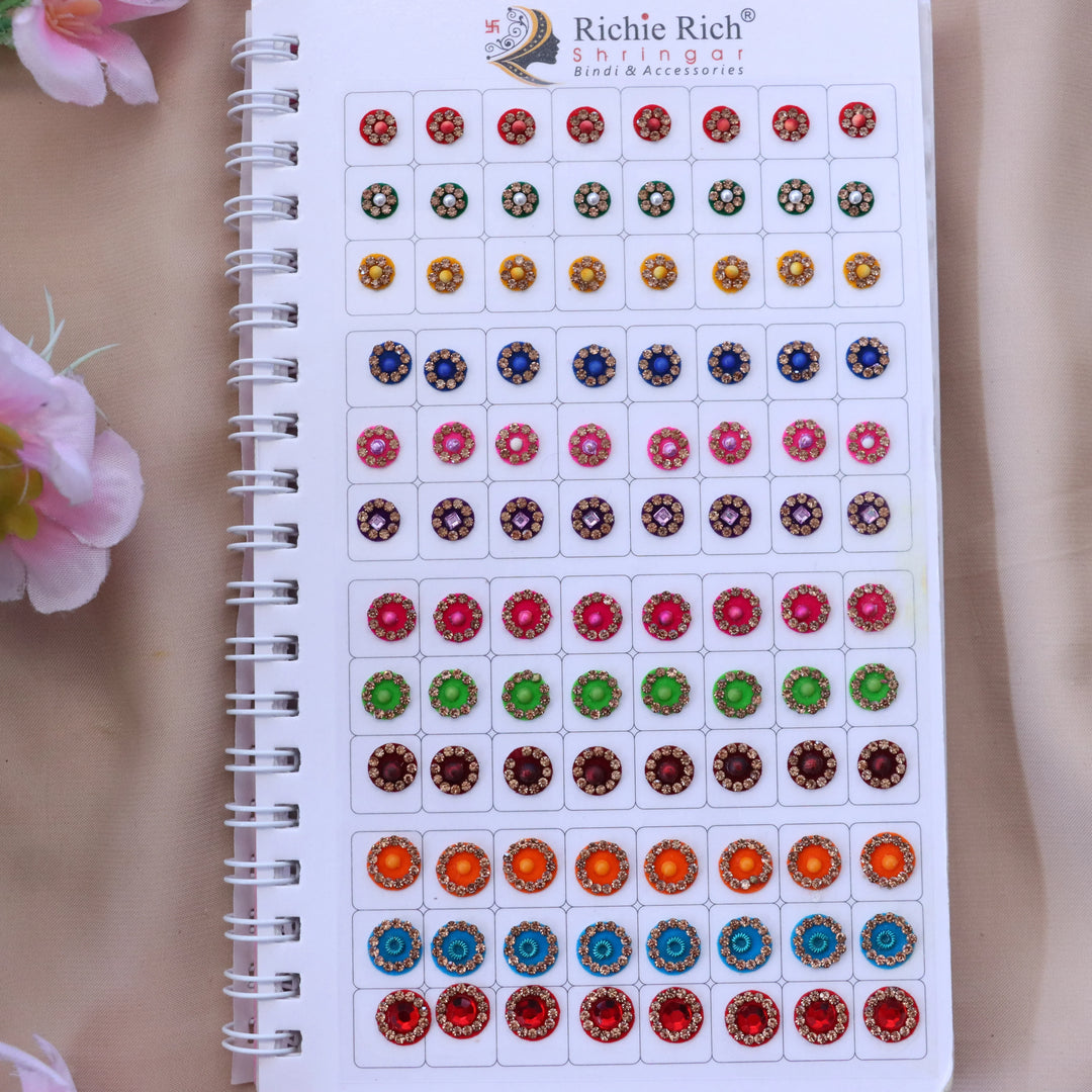 Elegant Richie Rich Festive Bindi Set Online