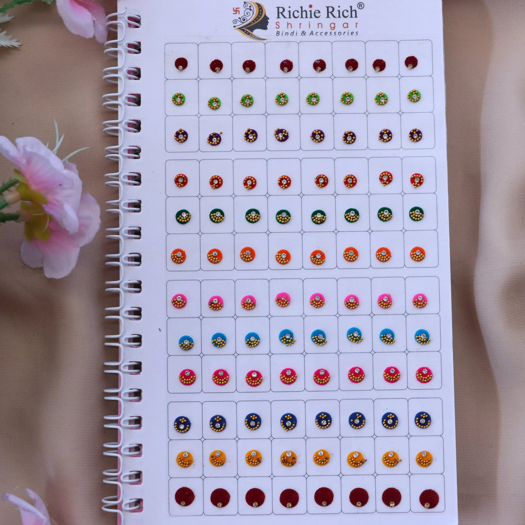 Elegant Richie Rich Festive Bindi Set Online